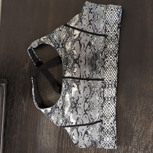 Zyia Cobra Metallic Adjustable Bra